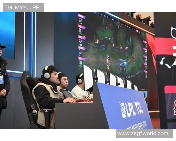 电竞产业崛起背后的机遇与挑战：从玩家到职业赛事的全面分析